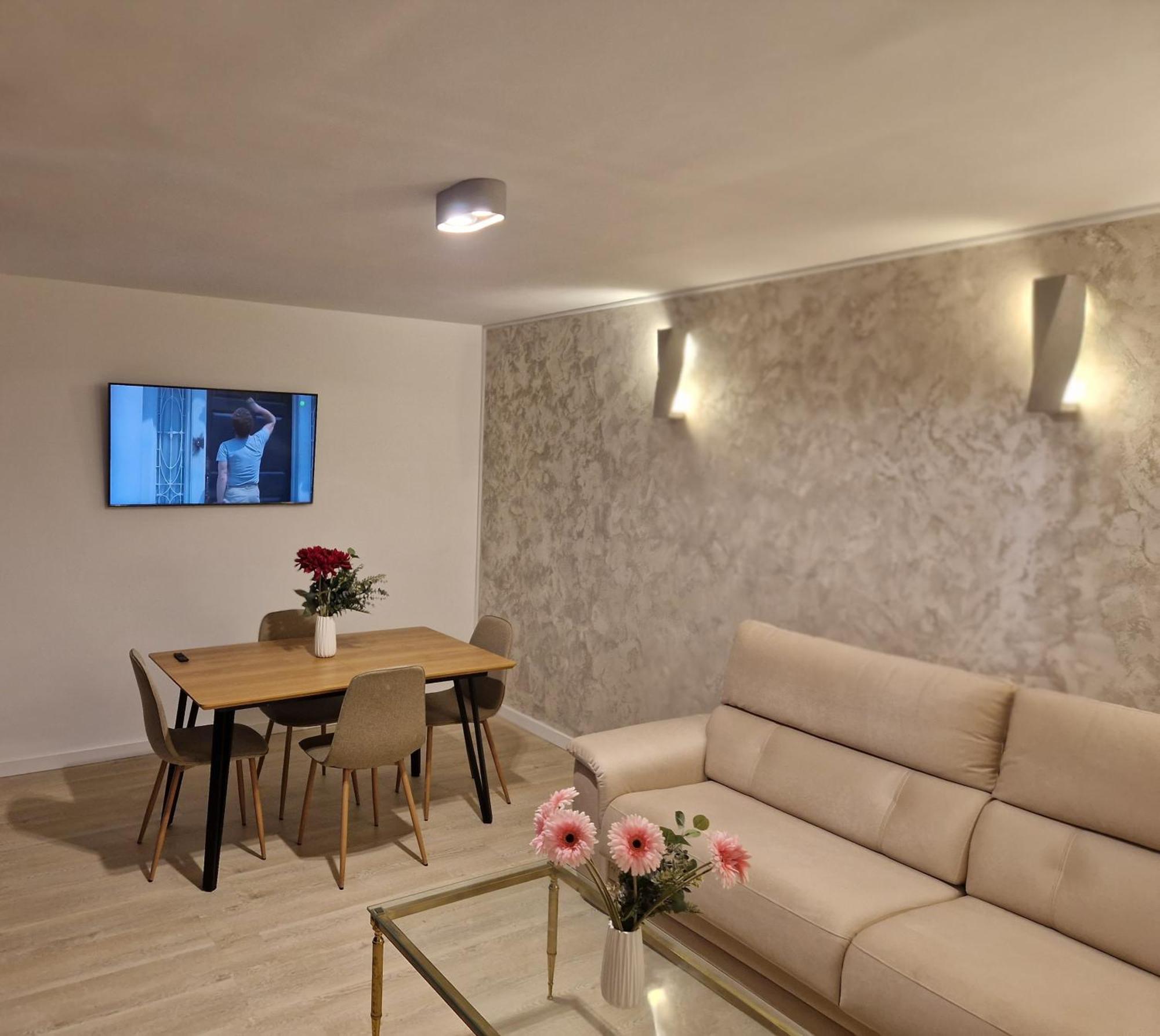 Old Town 1 St Floor, Near The Beach 베니돔 외부 사진
